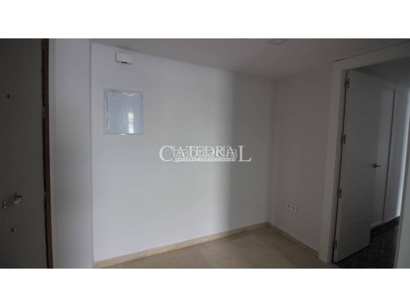 Foto 3e5820ca-c6cd-4796-8883-a86fc5590630. Lloguer pis amb calefacció aparcament a Arenal - Museo Sevilla