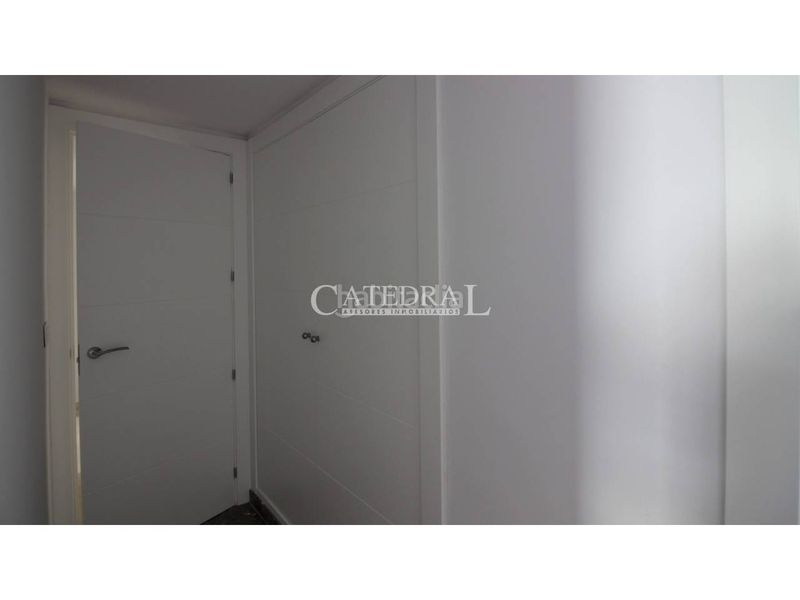 Foto 7a7a7408-8ae7-45d1-839f-8344fdf0b734. Lloguer pis amb calefacció aparcament a Arenal - Museo Sevilla