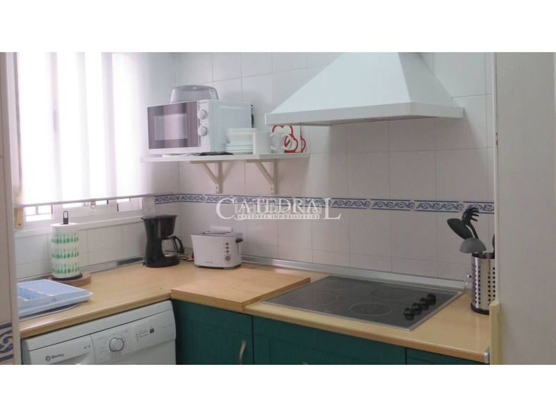 Foto 3a66f9d5-e0ac-442c-a009-cd52d6e14062. Lloguer apartament amb calefacció a Los Remedios Sevilla