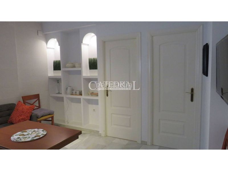 Foto c2118bda-bd57-4d7a-a017-9621aea14112. Lloguer apartament amb calefacció a Los Remedios Sevilla