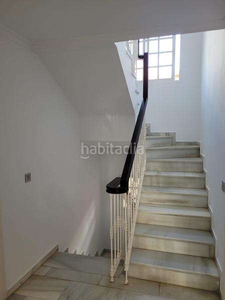 Foto eaf9bd83-9151-46d1-a52f-8c3ce80a3fc6. Location maison jumelée avec cheminée chauffage parking dans Málaga