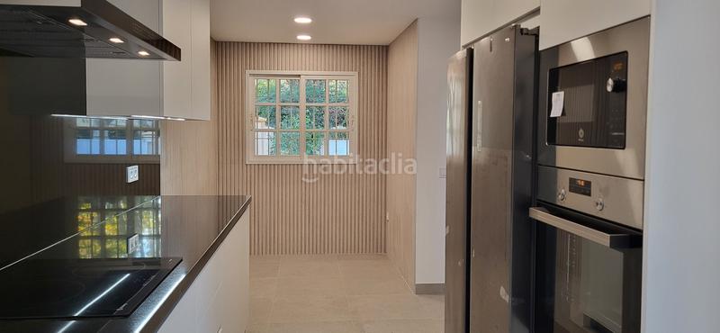 Foto 458407bd-9e4d-4d8f-b70f-1805abf43d2a. Rent semi detached house with fireplace heating parking in Málaga