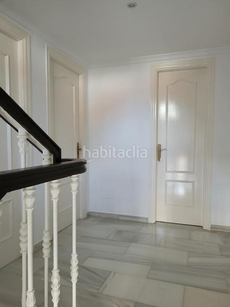 Foto 7cc2dd35-1b6c-4664-9b99-4ade47c39994. Rent semi detached house with fireplace heating parking in Málaga