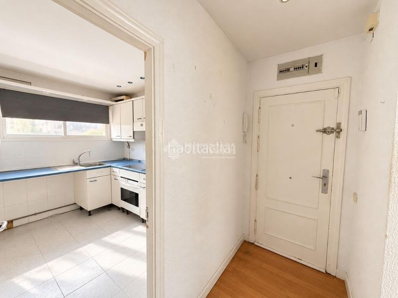 Foto c5f47727-da65-4444-9d81-7fc5fbbc99cd. Flat with heating in Fontarrón Madrid