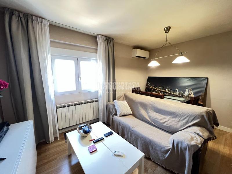 Foto 9b4fc430-40b6-469e-8c91-ba1f3777650f. Piso  en venta en Fontarrón Madrid