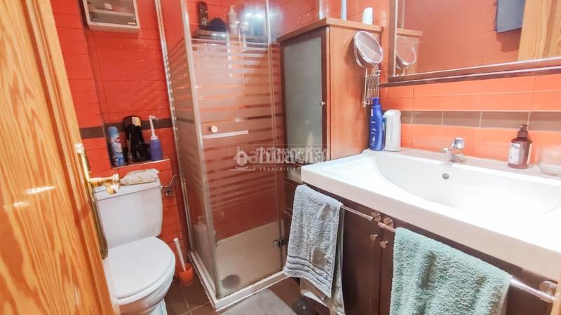 Foto 4af3f7ff-96b2-4c80-9a34-218f1e5a5fa7. Piso  en venta en Fontarrón Madrid