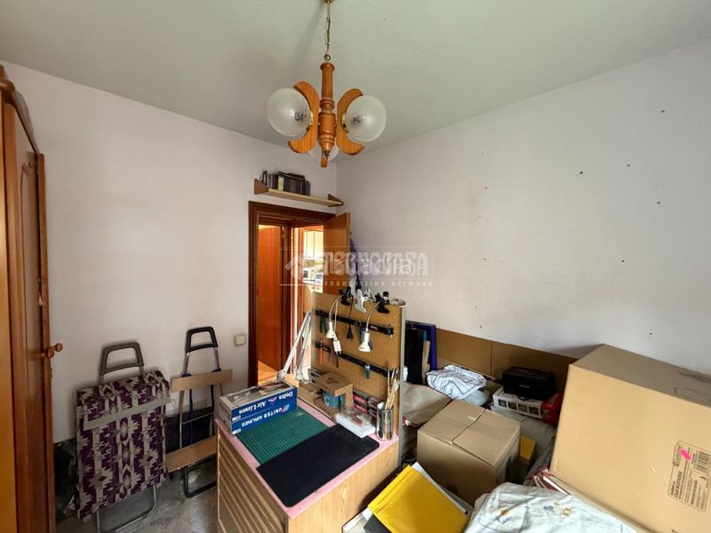 Foto 0ee99b57-5f1d-4d07-b41e-3f44c085451e. Piso  en venta en Fontarrón Madrid