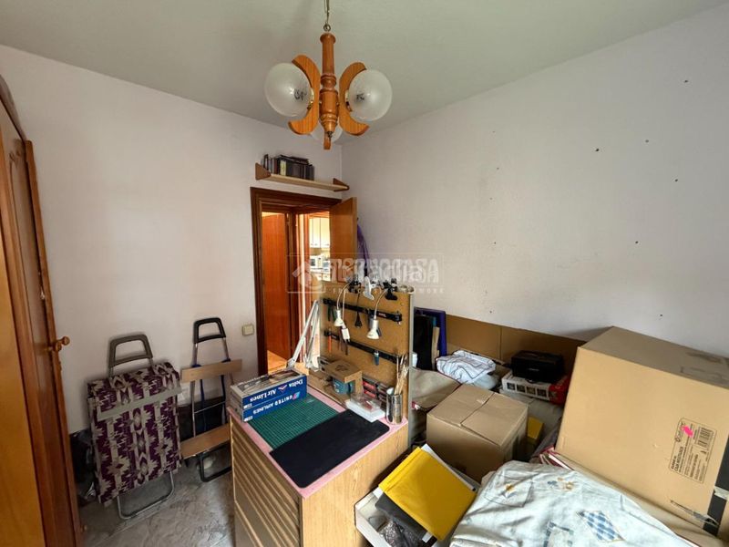 Foto bf04ca9e-568d-4594-b420-c0a251261ac2. Piso  en venta en Fontarrón Madrid