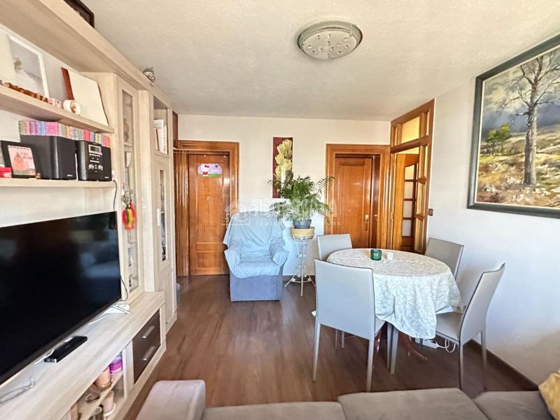 Foto 02aa5539-ed1b-4b62-b304-22a2a826153a. Pis amb calefacció a Fontarrón Madrid