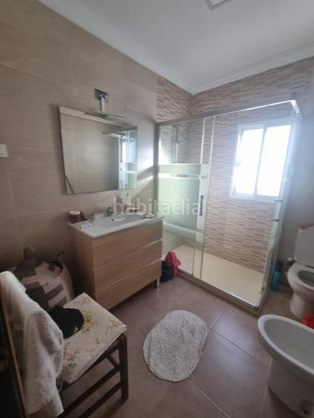 Foto 2d0a2efe-c9a0-4658-878f-9d91fa982e8a. Casa a San Bernabé Algeciras