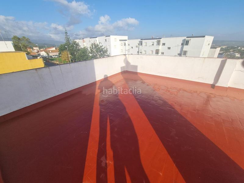 Foto c69ccb93-ad85-467e-983b-cc364ebb8b0c. Casa a San Bernabé Algeciras