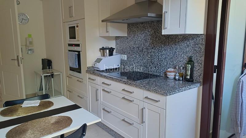 Foto 21a673b8-ce5a-4355-9ca4-f18bba62c973. Appartamento con parcheggio piscina in Sotogrande alto Sotogrande