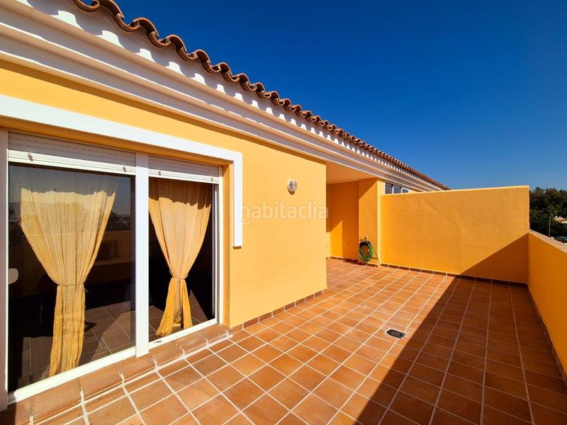 Foto 1389a7cc-6b44-494c-af6f-774e0ee0fc06. Casa pareada exclusiva casa en San García con vistas al mar en Algeciras