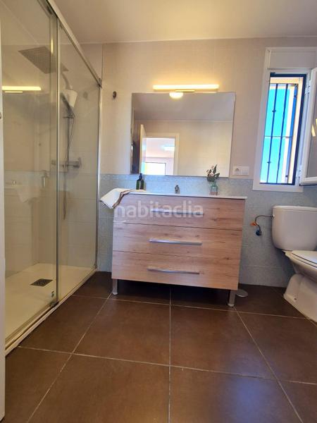 Foto e25311f6-42ed-46e4-b8fe-dfcaeb0cc2d0. Casa pareada exclusiva casa en San García con vistas al mar en Algeciras