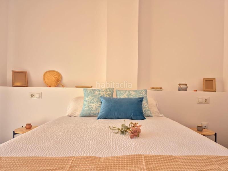 Foto eb38ce7b-f428-4815-845d-9d3120e3abfd. Casa pareada exclusiva casa en San García con vistas al mar en Algeciras