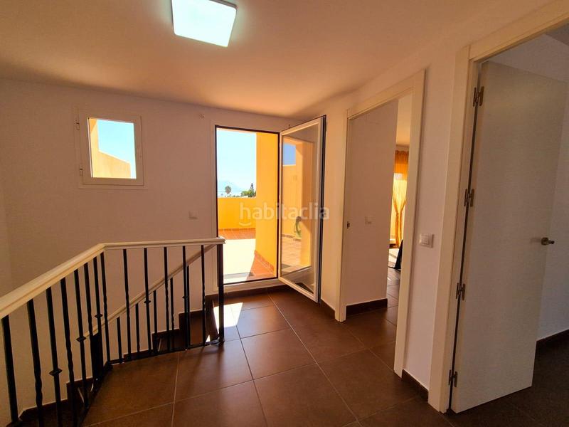 Foto f3631373-da3d-4d37-b40a-3b1fa55cbe3e. Casa pareada exclusiva casa en San García con vistas al mar en Algeciras