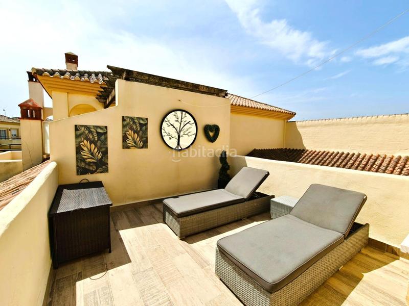 Foto 9f9e160b-d2e2-4b60-9854-2b2eec41aae1. Attico con parcheggio piscina in Sotogrande alto Sotogrande