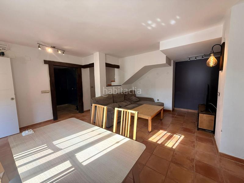 Foto a6c5f623-4b93-4295-88f5-4a9d22c9560a. Casa a Barrios (Los)