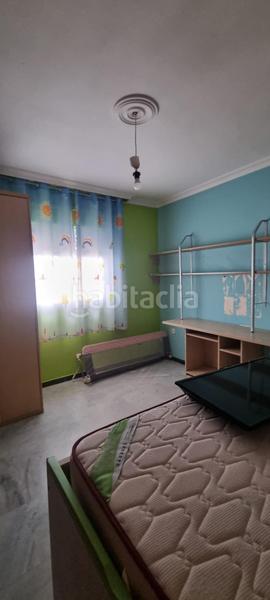 Foto 24908abf-4d59-4195-a568-4b5e8d29bdf6. Chalet con parcheggio in El Rinconcillo Algeciras