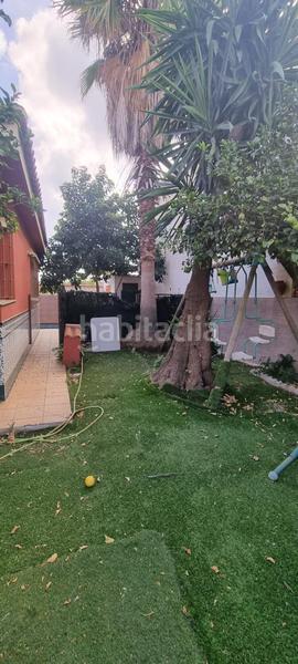 Foto 967242d7-3ee6-4a55-b225-59fb8d2a3824. Chalet con parcheggio in El Rinconcillo Algeciras