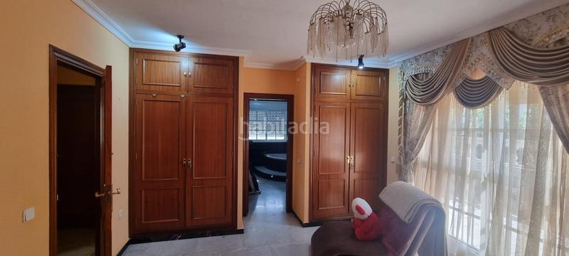 Foto ada9caa0-6d2c-4424-8679-9fa47caf673c. Chalet con parcheggio in El Rinconcillo Algeciras