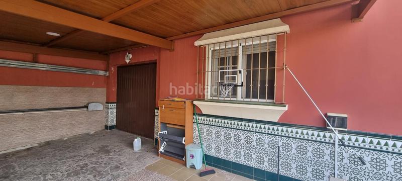 Foto af1e2a77-bffc-452d-816a-bd8873750336. Chalet con parcheggio in El Rinconcillo Algeciras