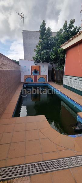 Foto db2e70eb-1f5c-4e96-a612-f24d223d08f3. Chalet con parcheggio in El Rinconcillo Algeciras