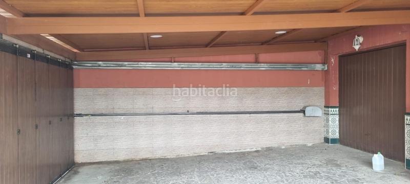 Foto df86417b-9523-4472-8958-4b5ea6eb673f. Chalet con parcheggio in El Rinconcillo Algeciras