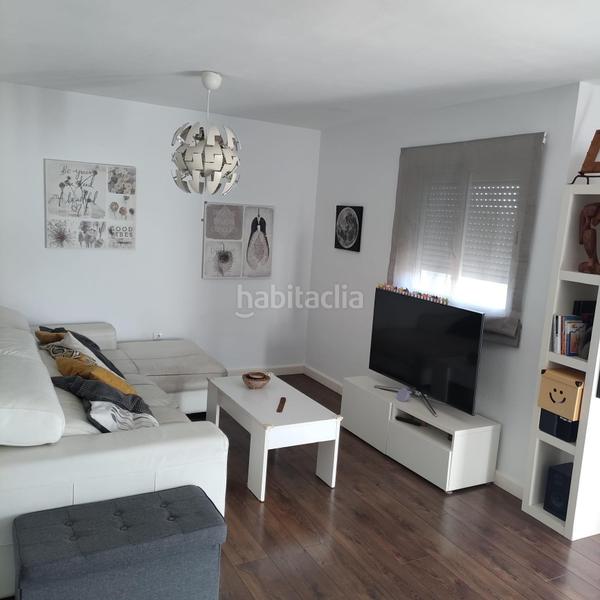 Foto e737a7f1-794a-4866-904c-4bf8bb344fee. Dachwohnung mit parking pool in San Bernabé Algeciras