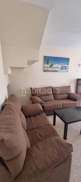 Foto c21ad5b9-9e4a-4d90-a839-650b42865079. Reihenhaus mit parking in San García Algeciras