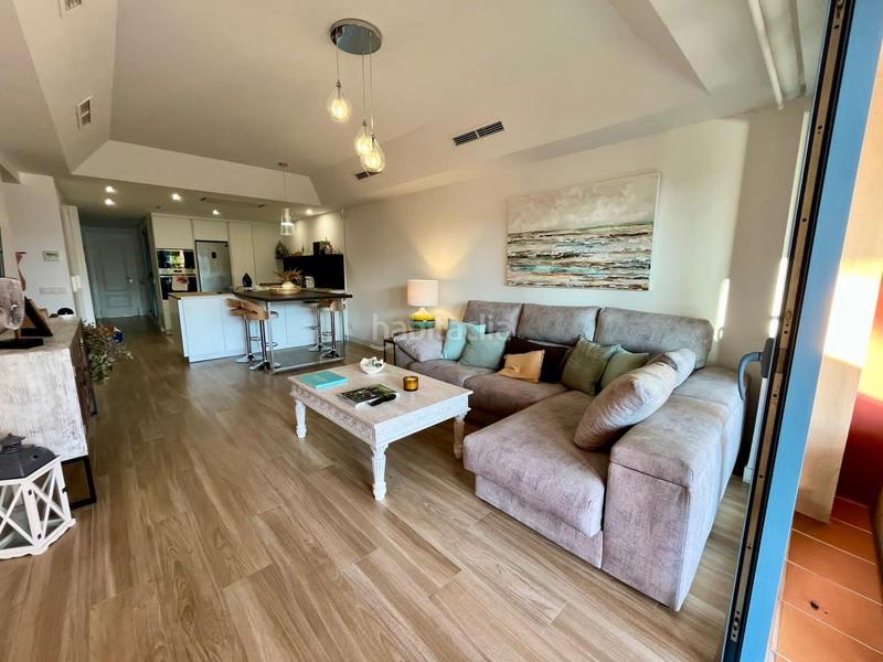 Foto 6133945d-f38b-4a9d-b81e-f9ba3ede3e45. Pis a puerto de Sotogrande-la marina Sotogrande