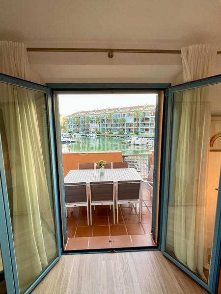 Foto 80bec83b-8f1a-4127-bf57-7e68a82d0fe4. Pis a puerto de Sotogrande-la marina Sotogrande