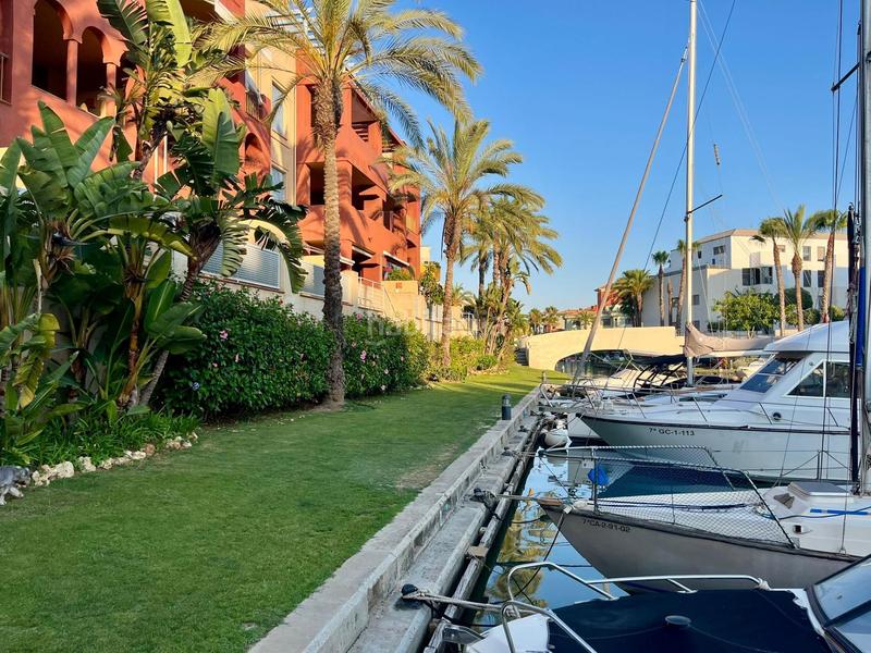 Foto bb3ac390-c111-4448-ab0c-0bbe349167a6. Pis a puerto de Sotogrande-la marina Sotogrande