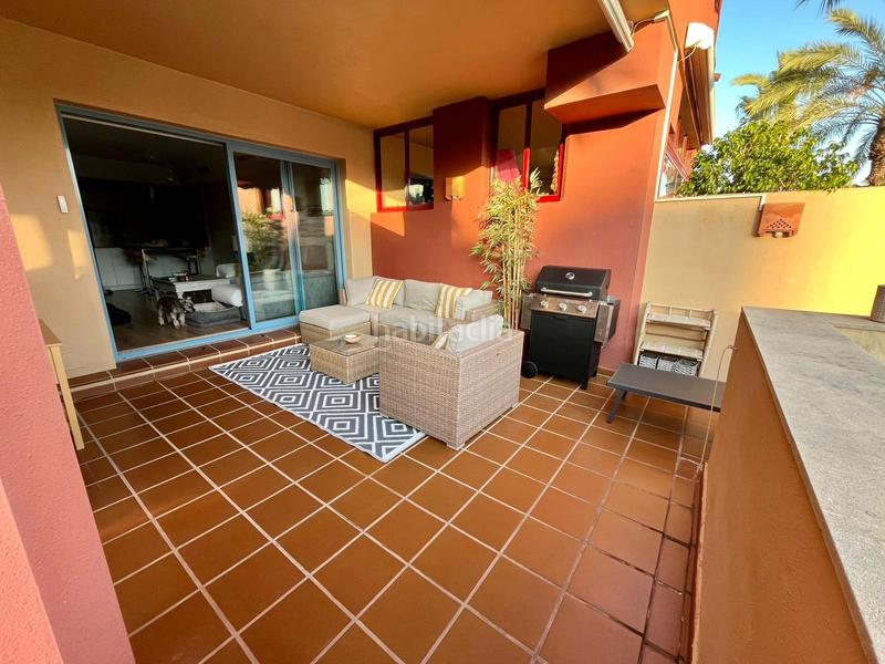 Foto d765bc63-ac8f-4eda-86ad-224a6ed9e9e8. Pis a puerto de Sotogrande-la marina Sotogrande