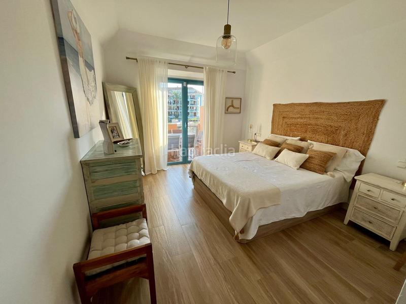 Foto f605725d-b277-4404-bd95-21f0b91936d9. Pis a puerto de Sotogrande-la marina Sotogrande