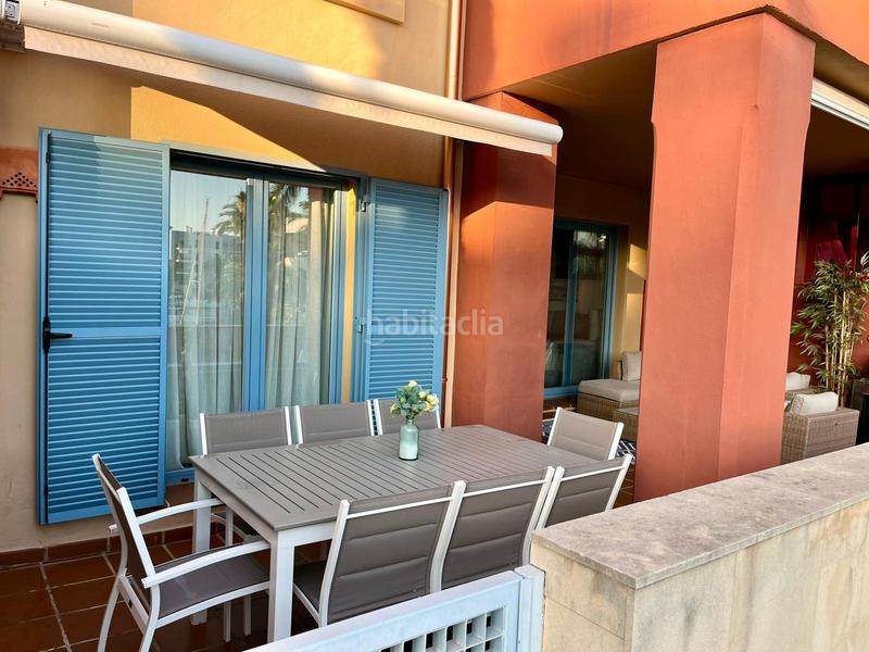 Foto f7bc400e-ea42-4351-8526-2f52e756ae2d. Pis a puerto de Sotogrande-la marina Sotogrande