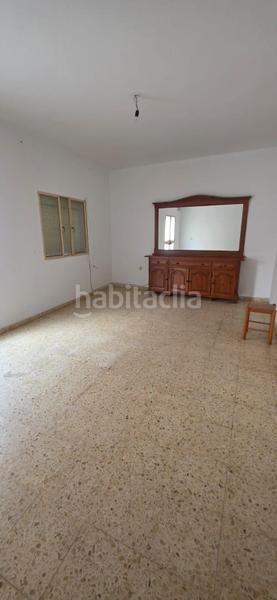 Foto b3d7dd26-ec18-415e-b823-a930196881df. Casa  muy amplia en El Rinconcillo, estupenda zona en Algeciras