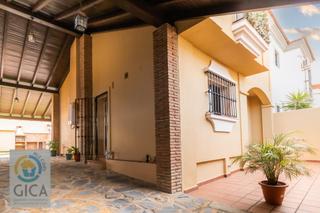 Doppelhaus  Calle calle de nicolás copérnico. Pareado en venta en la menacha