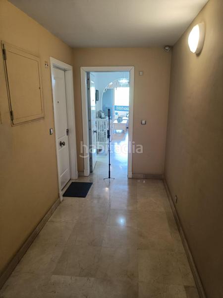 Foto 65dcbe77-2d0b-42de-bf4b-d3fb3c8c5552. Pis amb aparcament piscina a San Luis de Sabinillas Manilva