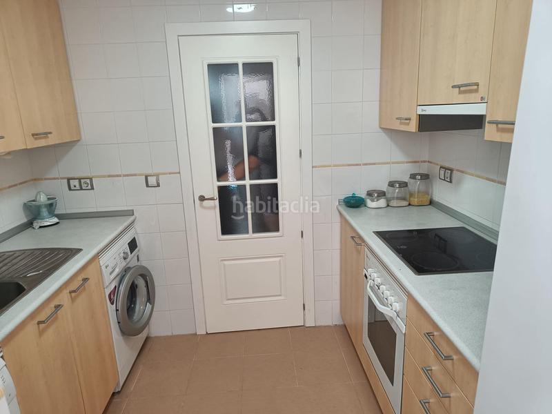 Foto 823f82fd-05d6-4af0-a113-30ca252b1f20. Pis amb aparcament piscina a San Luis de Sabinillas Manilva