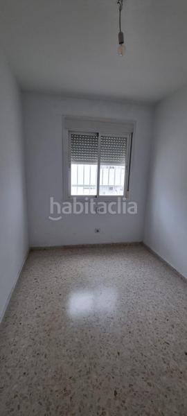 Foto 272ef263-fa0a-4ef6-b69a-920492e88f27. Flat with parking in La Reconquista - El Rosario Algeciras