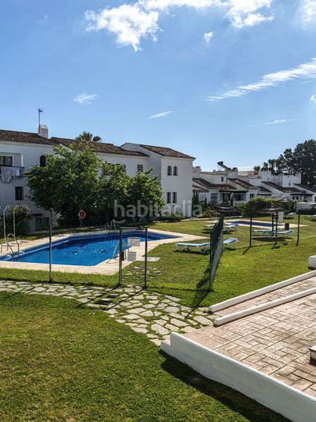 Foto df5ad89d-c7b2-4b77-94cb-72b516bca124. Pis amb aparcament piscina a Alcorrín Manilva