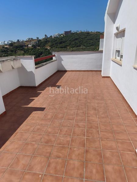Foto 1fa93daf-7ee0-4529-96e3-c989ef9ae840. Àtic amb aparcament piscina a La Alcaidesa