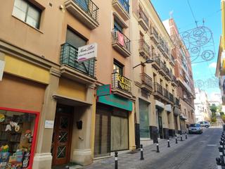 Geschäftsraum in Casco Antiguo. Local comercial en calle rocha, a 1 minuto de la plaza alta y al