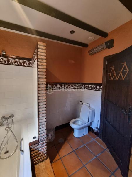 Foto 1dc29733-f51a-4d2e-8fec-c02e13e9e713. Chalet avec piscine dans San García Algeciras