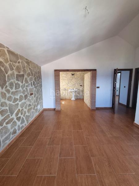 Foto 6e6a6636-490e-4fc1-be37-b959bb637558. Chalet avec piscine dans San García Algeciras