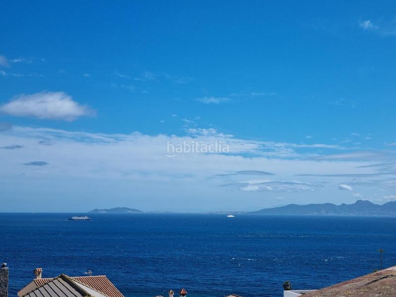 Foto c78023fb-98af-48ab-b099-bed0e79f7672. Chalet avec piscine dans San García Algeciras