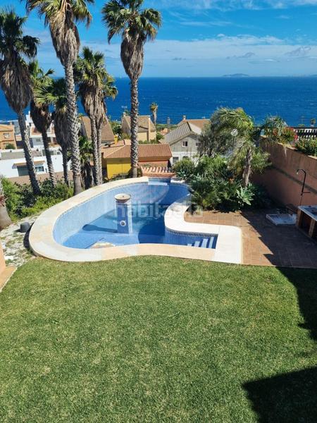 Foto d7cec72a-24bc-4946-89e4-fae82e1e7e3d. Chalet avec piscine dans San García Algeciras