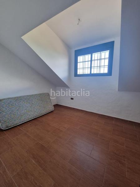 Foto fab5f4c9-6a01-4a6a-a096-9cafdbe8ac4e. Chalet avec piscine dans San García Algeciras