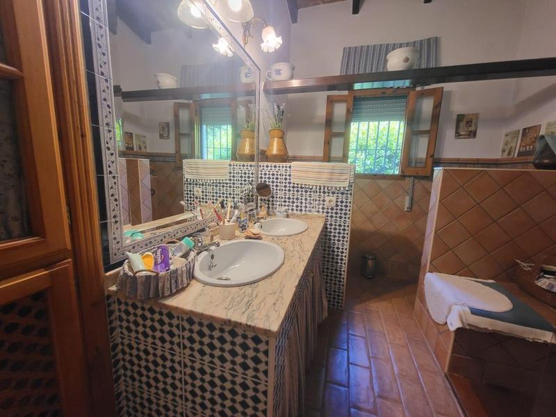 Foto 70e3c6e6-4a2c-4a04-9eec-71b2208e2792. Xalet amb piscina a Barrios (Los)